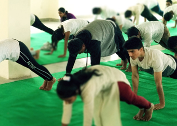 yoga event gallery images of iifa